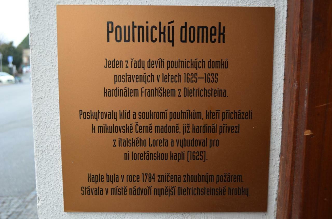 Penzion U Zabaka Микулов Екстериор снимка